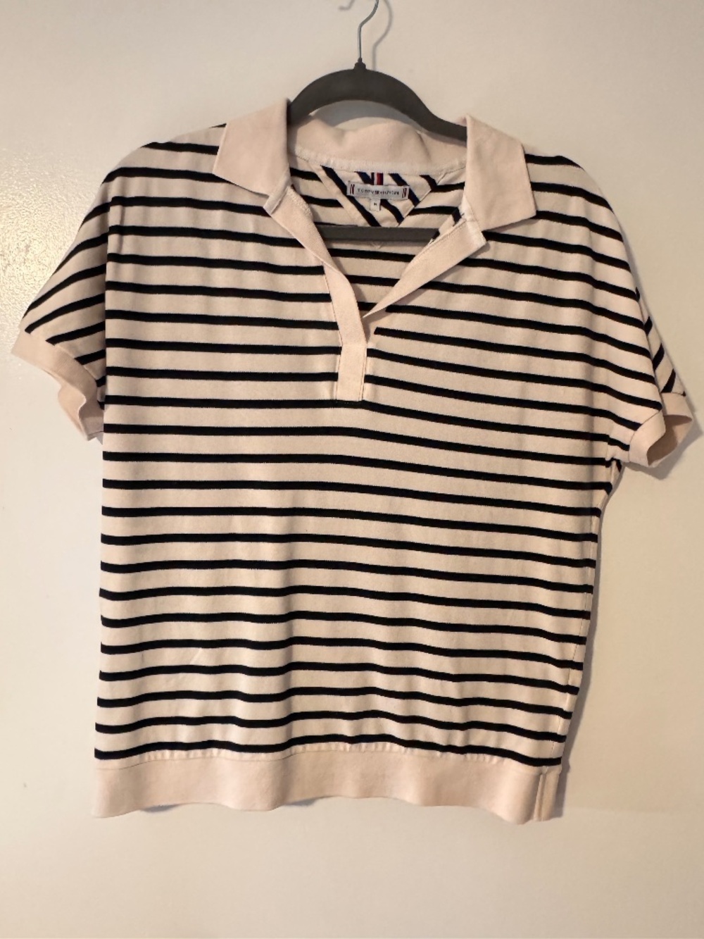 TOMMY HILFIGER STRIPED POLO (Size M)